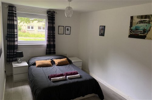 Photo 5 - Charming 2-bed Apartment in Edinburgh City Centre