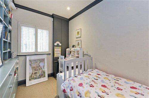 Photo 19 - Delightful 3-bed Family Home Bayswater