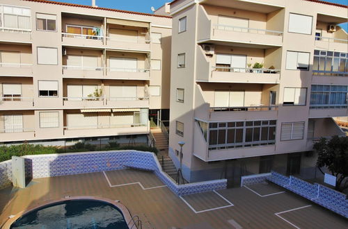 Photo 14 - Vacation Apartment In Quarteira