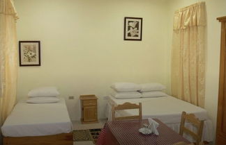 Foto 2 - Travel Suites Ltd