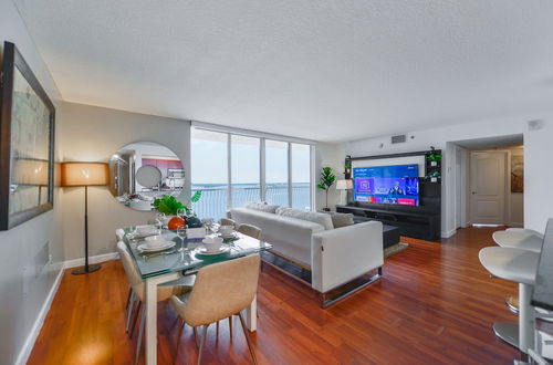 Photo 11 - Breathtaking Ocean View at Brickell