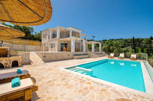 Photo 5 - Vasiliki Villa - Charming 4 BR Villa With Pool and sea Views