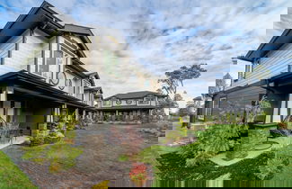 Photo 3 - Sunrise Ridge Waterfront Resort