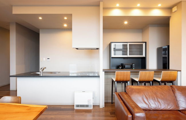 Minn Chitose - Photo 17