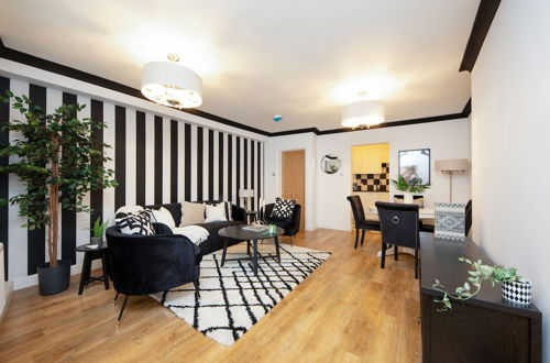 Photo 16 - Chic 1 Bed Flat Zone 2 Hampstead Swiss Cottage
