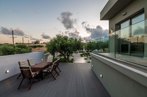 Foto 17 - Nama Luxury Villa 250m From the sea Makry Gialos