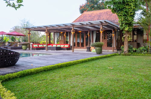 Foto 9 - Ayawana Private Villa by ARM Hospitality