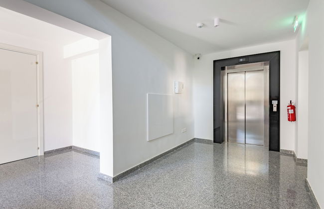 Sanders Evolution 2 - 2 Bedroom Apartment With Private Rooftop and Jacuzzi - Foto 22