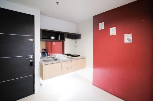 Foto 12 - Best Deal And Cozy Stay Studio At The Square Surabaya Apartment