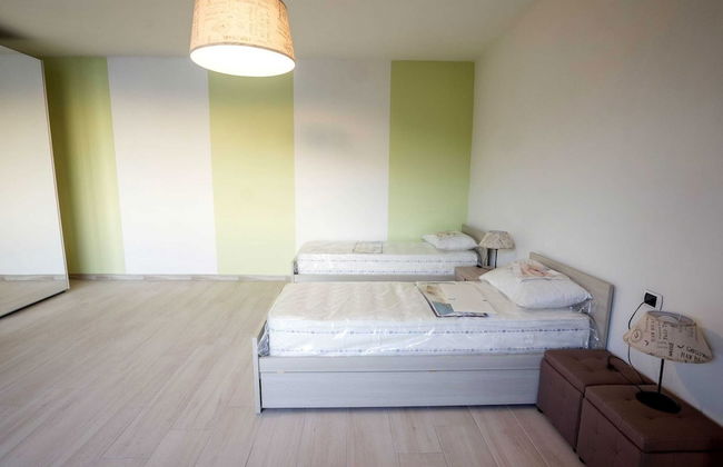 Lakeside Mansion With Pool - Foto 11