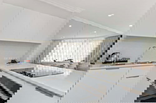 Photo 14 - The Sebel Quay West Suites Sydney