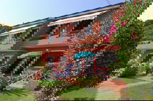 Foto 1 - Apartment in Capoliveri Near Sandy Beaches