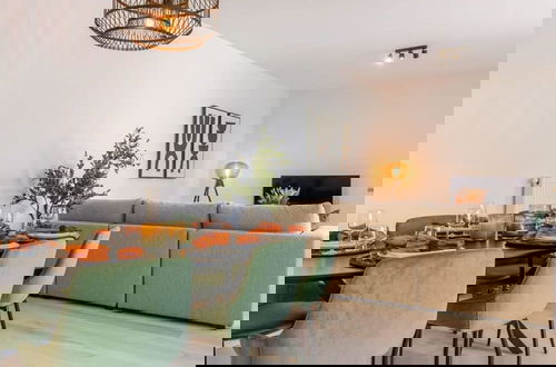 Foto 3 - Beautiful Apartment With Parking Close to the sea