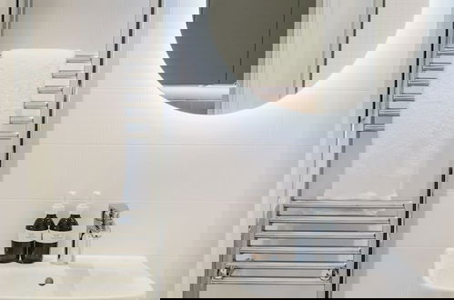 Photo 55 - Vertus Edit Canary Wharf