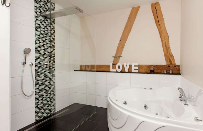Stunning Holiday Home Near Forest in Slenaken - Foto 50