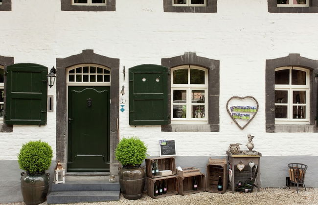 Stunning Holiday Home Near Forest in Slenaken - Foto 2