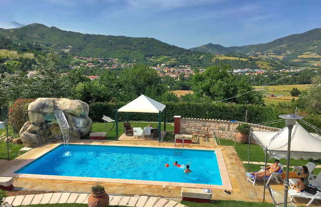 Large Holiday Home in Cagli With Pool - Photo 73