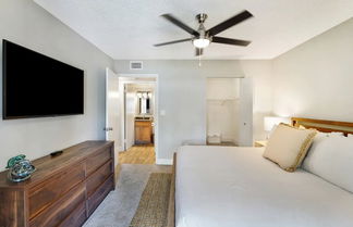 Photo 2 - Dharma Home Suites Dania Beach at Sheridan Ocean Club