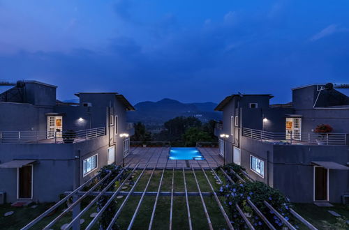 Photo 1 - 4bhk Villa in Mulshi