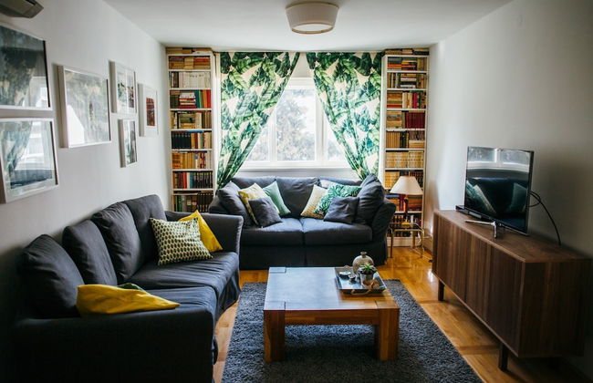 Cozy apt Within Walk Distance to Center and Beach - Foto 1