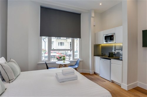 Photo 53 - Queensborough Terrace Service Apartments by Concept Apartments