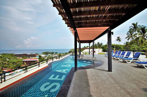 Photo 1 - 205 Sea View 900m From Karon Beach Rooftop Pool Wi-fi