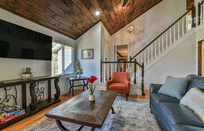 Kingdom on Knollwood - Photo 11