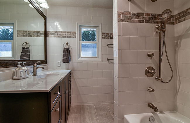 Kingdom on Knollwood - Photo 18