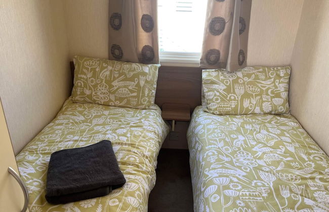 Super 3 Bedroom Pet Friendly Caravan With Decking - Foto 3