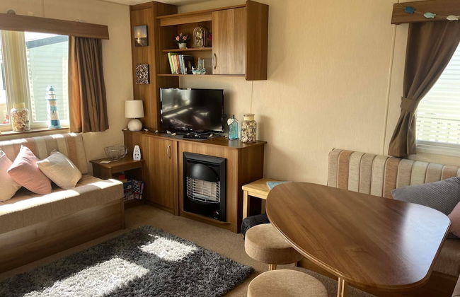 Super 3 Bedroom Pet Friendly Caravan With Decking - Foto 16