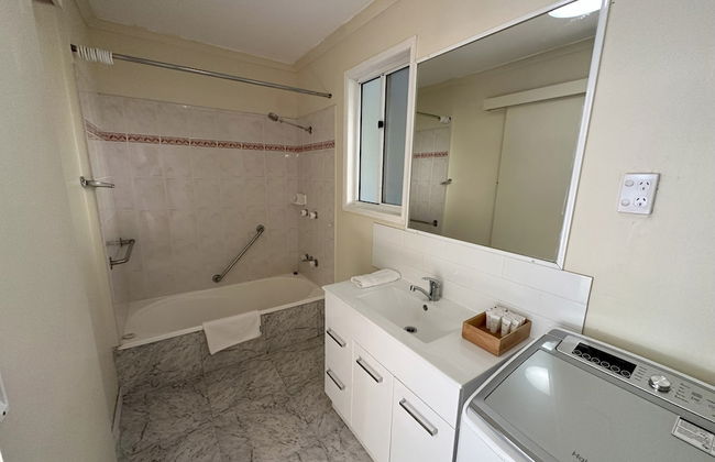 4 Bedroom Home Away from Home - Foto 11