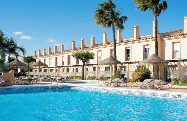 Ramada Hotel & Suites by Wyndham Costa del Sol - Foto 5