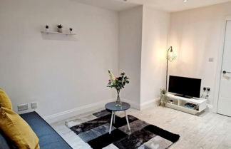 Foto 3 - Deluxe 2 Bed Apartment in Uxbridge