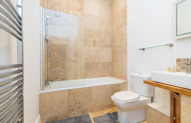 Captivating 2-bed Apartment in Banbury - Foto 13