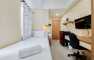 Photo 3 - Homey And Simply Look Studio Room Apartment B Residence