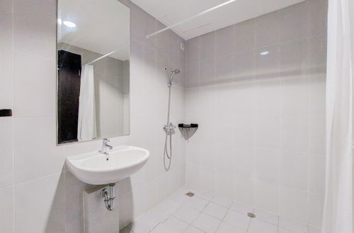 Photo 10 - Good Deal 1Br Casa De Parco Apartment Near Aeon Mall