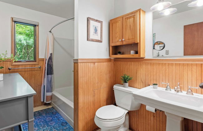 Summit Shores Tranquil Escape Designed for Groups w/ Hot Tub, Fire Pit + Game Room - Foto 27