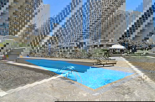 Foto 23 - Silkhaus Burj Khalifa Proximity Pool Gym Wifi