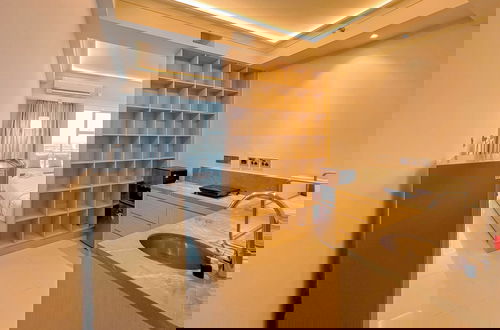 Photo 11 - Simple And Relaxing Studio At Supermall Mansion Benson Apartment