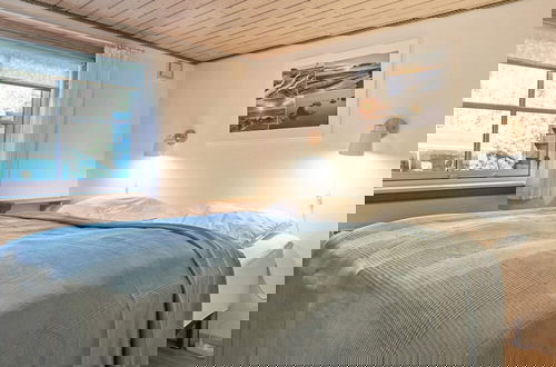 Foto 3 - 4 Person Holiday Home in Nexo