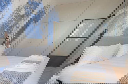 Foto 7 - Liiiving in Porto Luxury Beachfront Apartment III