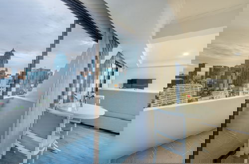 Foto 66 - Neom Town Residence
