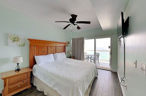 Photo 33 - Emerald Isle by Southern Vacation Rentals