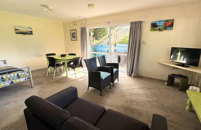 Bay of Islands Holiday Park - Photo 35