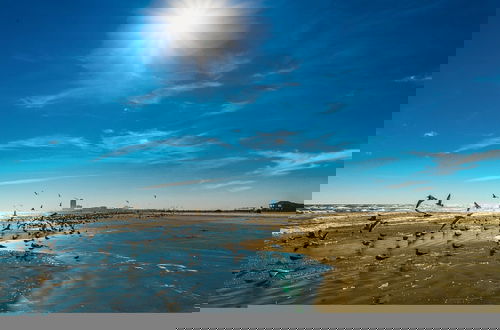 Photo 33 - Blue Horizon in Galveston