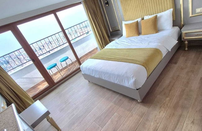 Taksim La Marino Hotel - Photo 1