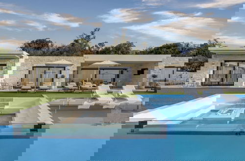 Foto 2 - Elira Luxury Villa - With Private Pool
