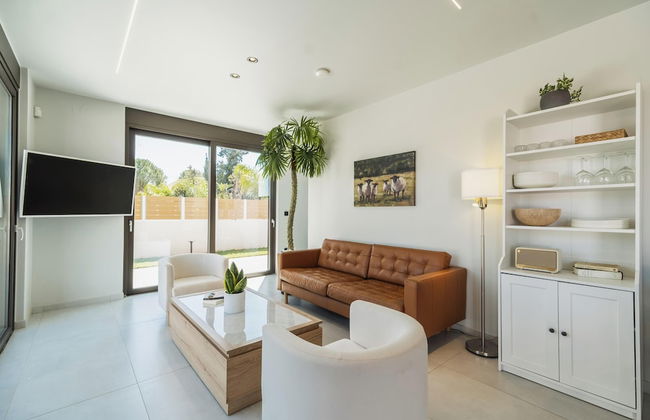 Nos Aqua Villas - Photo 40