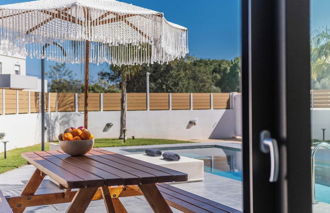 Nos Aqua Villas - Photo 45