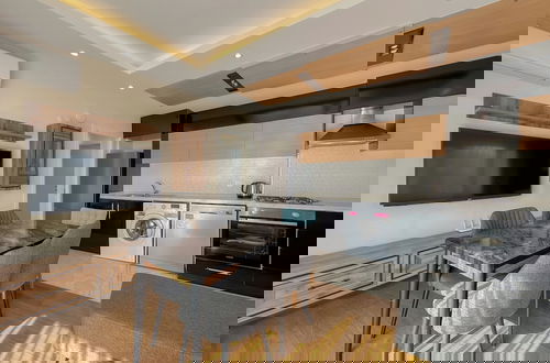 Foto 58 - Flower City Suites